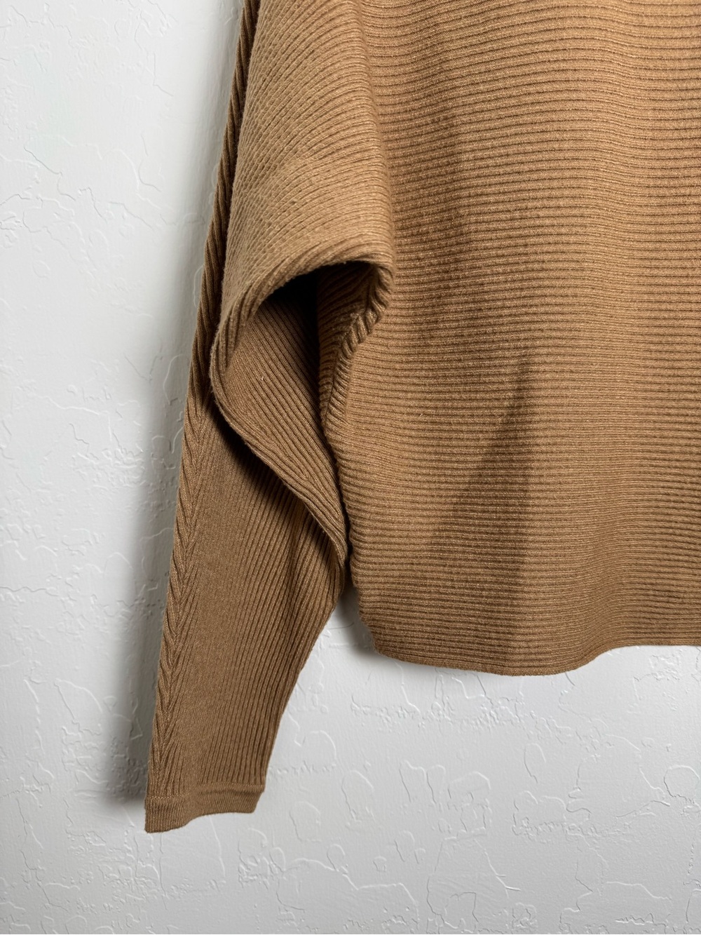 Abercrombie & Fitch Camel Brown Ribbed  Knit Sweater - Picture 7 of 13
